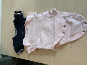 Zweifaches Baby-Body-Set in Rosa und Dunkelblau