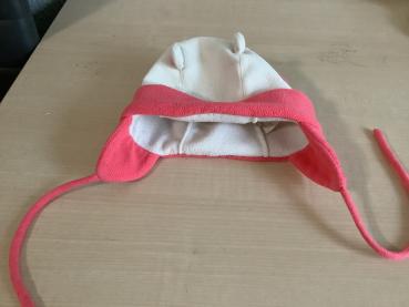 Süße Kindermütze mit Bärenmotiv 44