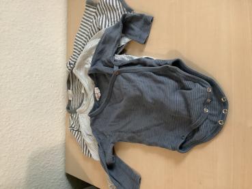 Gestreifte Langarmbodys für Babys