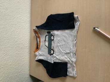 Kindershirt mit Fahrzeug-Motiv