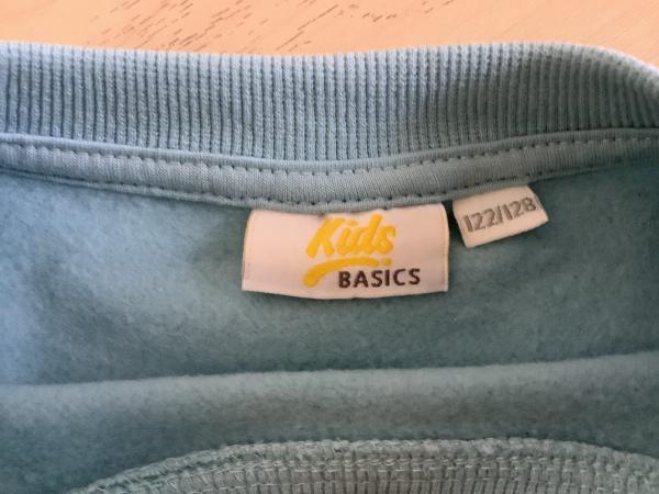 Kids Basics Langarmshirt, hellblau Größe 122/128