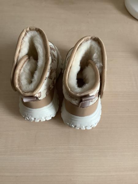 Baby- Winter- Snowstiefel Größe 22, Neu
