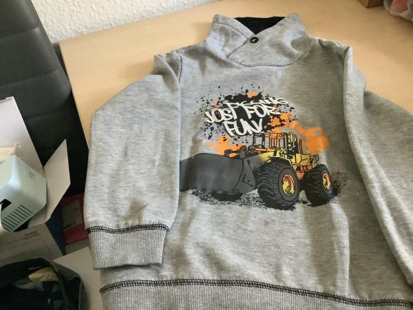 Kinder Sweatshirt "Lost for Fun" mit Bagger-Print,Größe 122/128