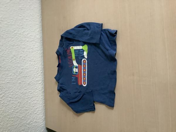 Kindershirt mit lustigem Bagger-Design