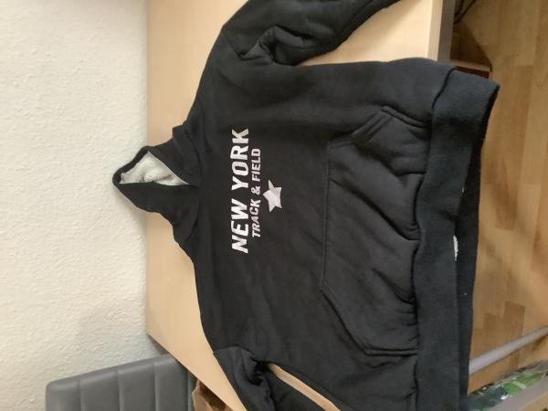 Kinder-Schwarzer Hoodie mit New York Schriftzug gr.150